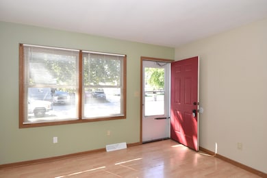 1418 Bryn Mawr Ave, Mount Pleasant, WI 53403 - photo 4