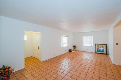 Cozy Foyer