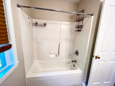 85 E Mountain St, Worcester, MA 01606 - photo 7