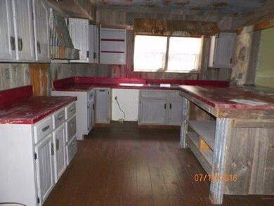 2750 Pike Bluff Rd, Ewing, KY 41039 - photo 6