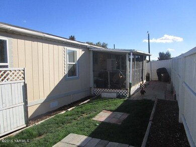 1790 Selah Loop Rd unit 94, Selah, WA 98942 - photo 5