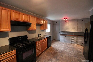 6179 Knickerbocker Rd, Ontario, NY 14519 - photo 4