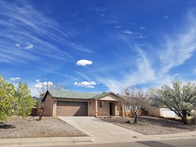 510 Venus Ave, Alamogordo, NM 88310 - photo 3