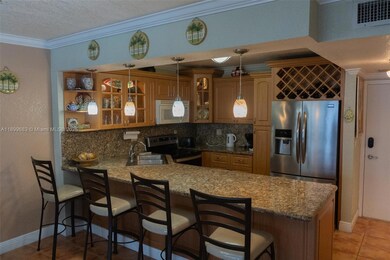 Sea Air Towers unit 1021, Hollywood, FL 33019 - photo 5