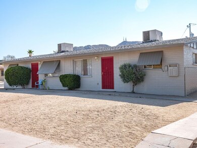 10035-North-11th-Avenue-00005