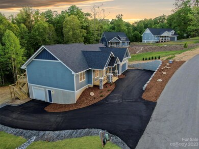 100 Jonathan Ln, Hendersonville, NC 28792 - photo 2