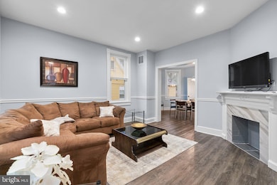 202 S Augusta Ave, Baltimore, MD 21229 - photo 4