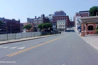 17 Chapel St unit 303, Albany, NY 12210 - photo 6