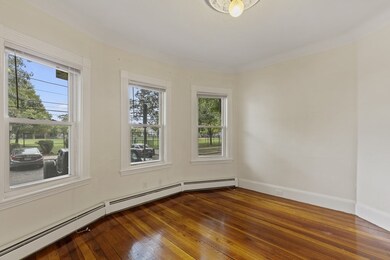 30 Willow St unit 1, Cambridge, MA 02141 - photo 4