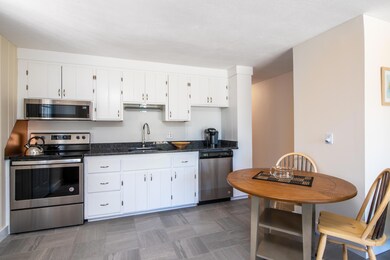 8 Winston Court, 2A-24