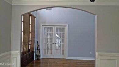 3643 Foyer