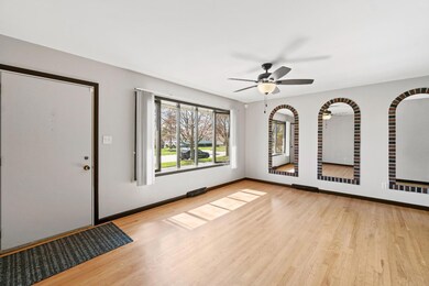 9601 O Day Dr, Highland, IN 46322 - photo 3