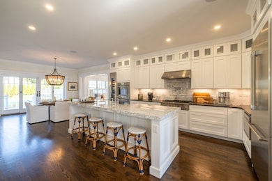 183 Upper Main St, Edgartown, MA 02539 - photo 4