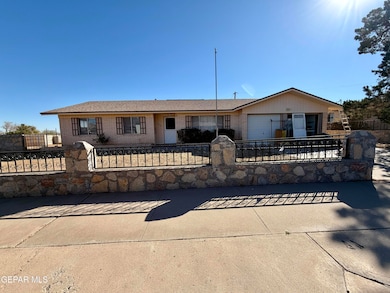 10220 Bon Aire Dr, El Paso, TX 79924 - photo 3