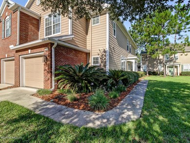 13494 Stone Pond