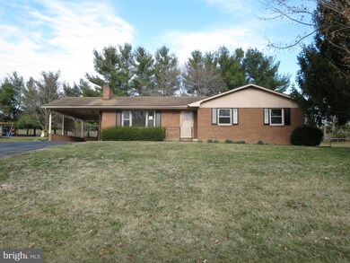 9909 Pleasant View Dr, New Market, VA 22844 - photo 2