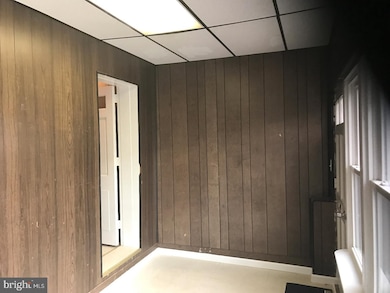 423 Pusey Ave, Darby, PA 19023 - photo 4