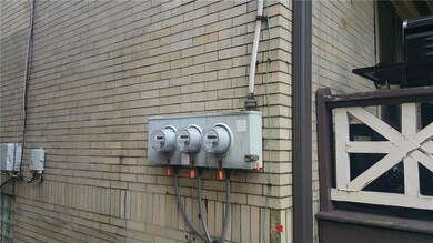 5832 Beacon St, Pittsburgh, PA 15217 - photo 6