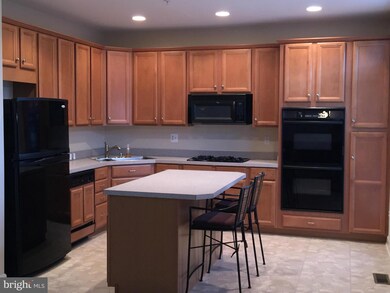 12889 Murphy Grove Terrace, Clarksburg, MD 20871 - photo 7