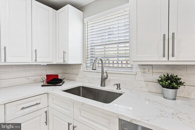 6404 Bright Plume, Columbia, MD 21044 - photo 6