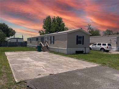 4006 Sherry St, Sulphur, LA 70665 - photo 2