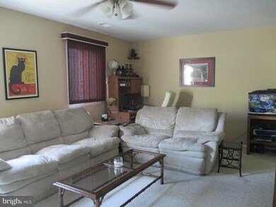 1601 Woodtree Ct W, Annapolis, MD 21409 - photo 6