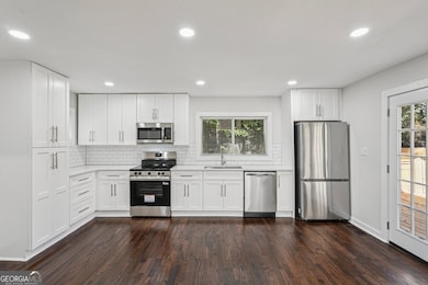 2369 Springdale Rd SW, Atlanta, GA 30315 - photo 7