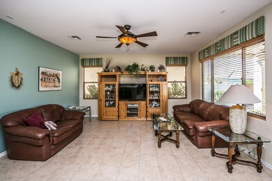 Peach Tree Dr-6