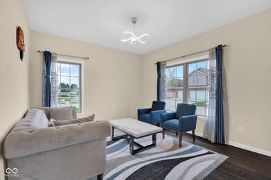 3748 Pawnee Trail, Columbus, IN 47203 - photo 5