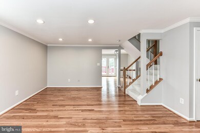 13801 Fount Beattie Ct, Centreville, VA 20121 - photo 7