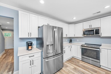 5731ChaplinsLandingRd024