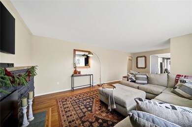 3541 Cold Springs Rd, Baldwinsville, NY 13027 - photo 6