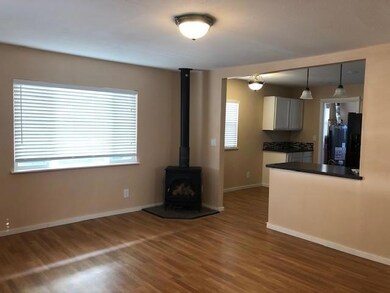 Photo 534 SW 11th 2