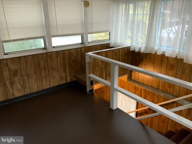 543 Hazle St, Tamaqua, PA 18252 - photo 3