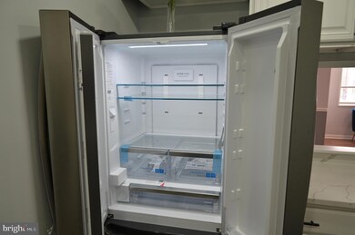 The Pavilion on the Park unit 915, Alexandria, VA 22304 - photo 6