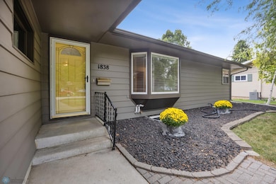 1838 17th St S, Fargo, ND 58103 - photo 2