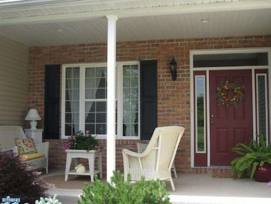 4 Osprey Cir, New Ringgold, PA 17960 - photo 2