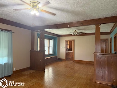 505 Hazel St, Atlantic, IA 50022 - photo 5