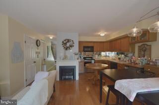 4404 Fox Pointe Ct unit 4404, Glen Mills, PA 19342 - photo 4