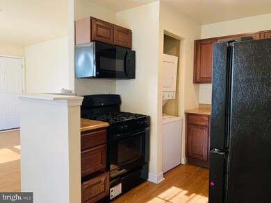 2521 Kent Town Place, Hyattsville, MD 20785 - photo 3