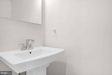 6129 Dock St, Frederick, MD 21703 - photo 7