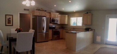 Kitchen and Breakfast Area