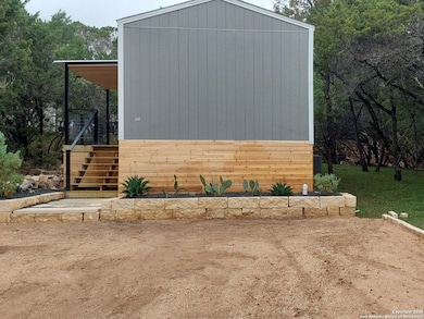 1230 Greenbriar Dr, Canyon Lake, TX 78133 - photo 2