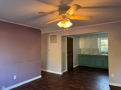 6316 Vigo Dr, Clayton, IN 46118 - photo 3