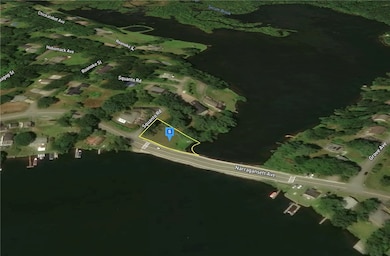 2 Squanto Rd, Pittsfield, MA 01201 - photo 3