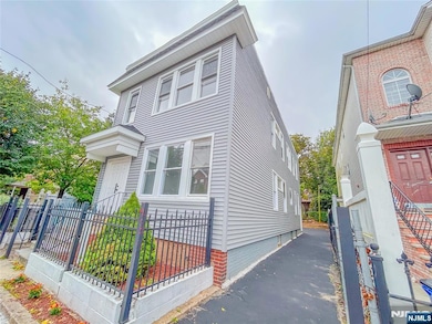 624 S 19th St, Newark, NJ 07103 - photo 3
