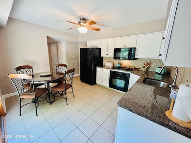 24 Flintlock Dr, Howell, NJ 07731 - photo 7