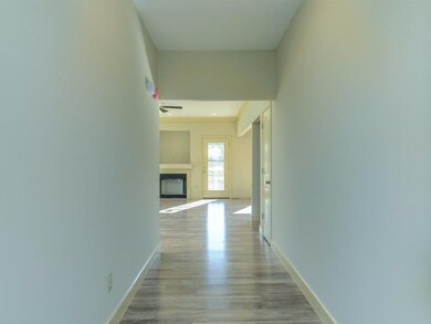 1956 Clearwater Dr, Lawrenceburg, KY 40342 - photo 3