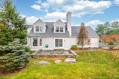 13 Caveson Ct, Middlebury, CT 06762 - photo 2