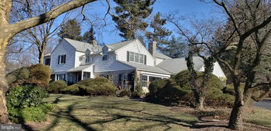 1009 Barberry Rd, Reading, PA 19611 - photo 3